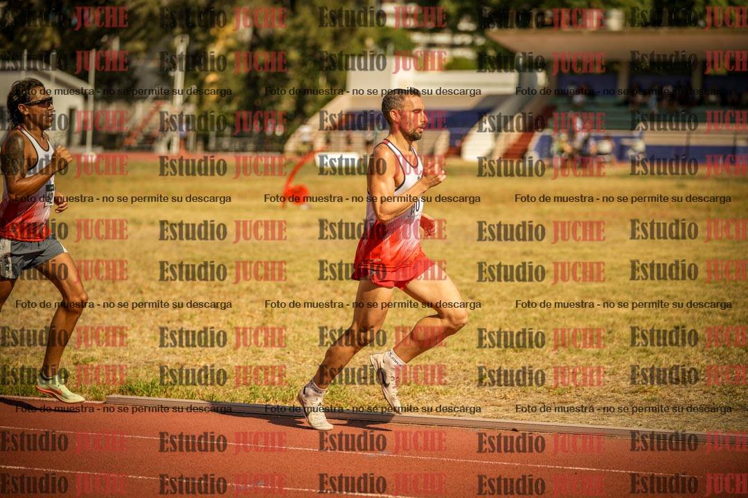 Fotos de los 3000 m llanos de varones