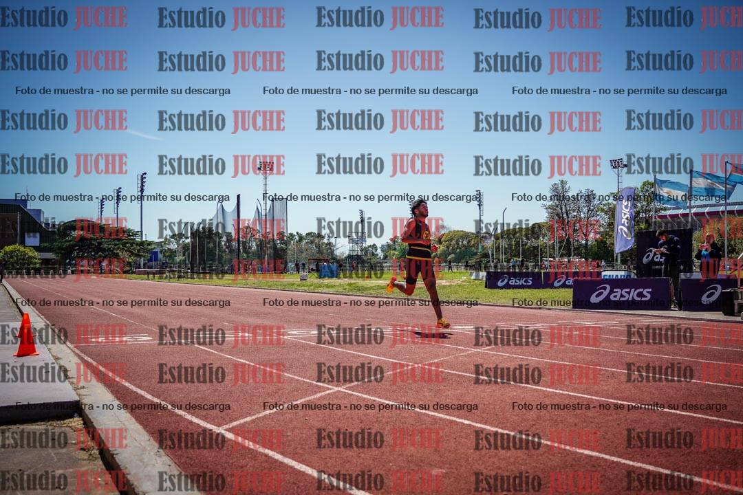 Fotos de los 200 m llanos de varones