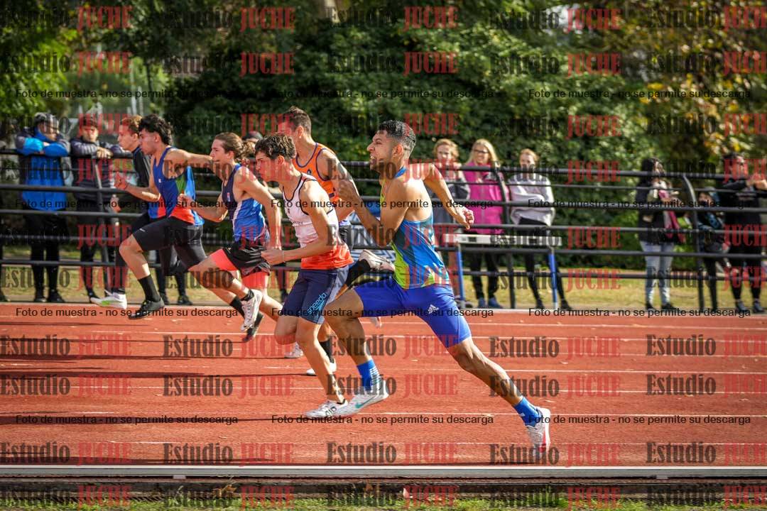 Fotos de los 100 m llanos de varones