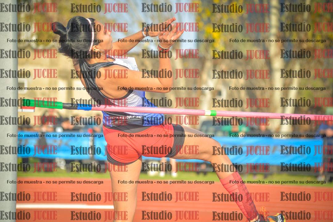 Fotos del salto en alto de mujeres