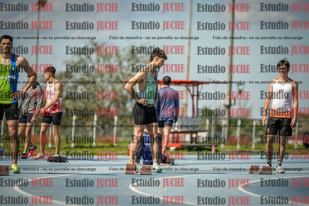 Fotos de los 200 m llanos de varones