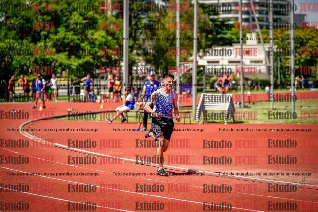 Fotos de los 200 m llanos de varones