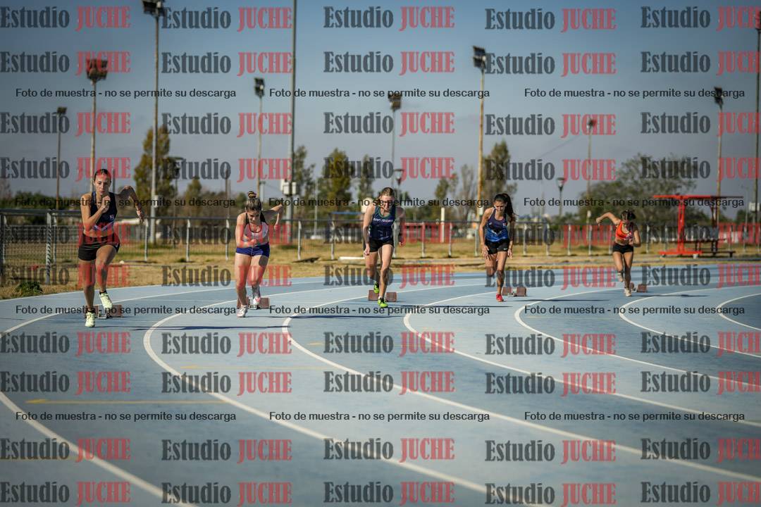 Fotos de los 200 m llanos de mujeres - combinadas 4