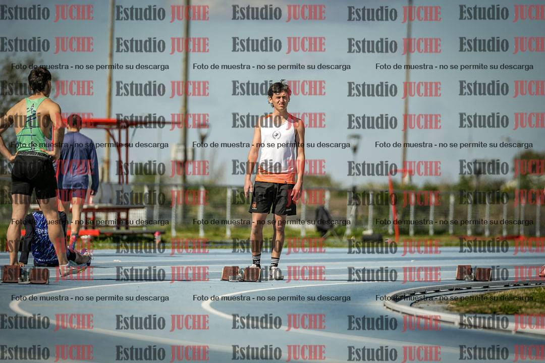 Fotos de los 200 m llanos de varones