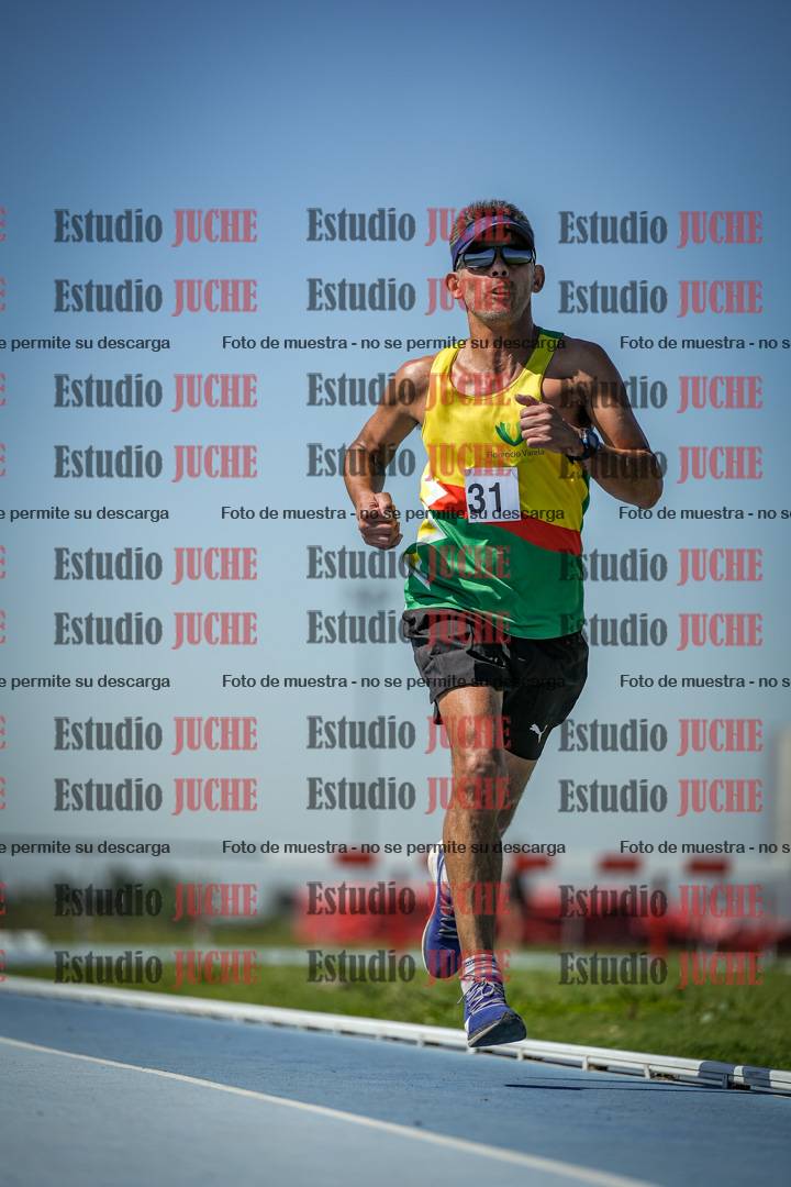 Fotos de los 5000 m de mujeres y varones - serie 2