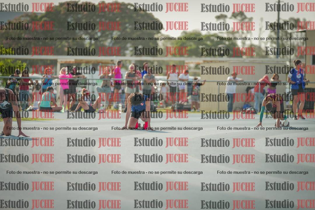 Fotos de los 400 m llanos de varones