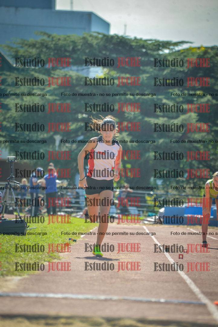 Fotos del salto en largo de mujeres - U16