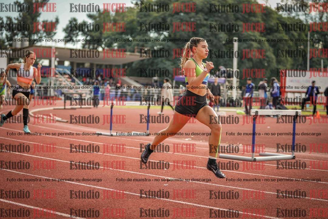 Fotos de los 400 m con vallas de mujeres