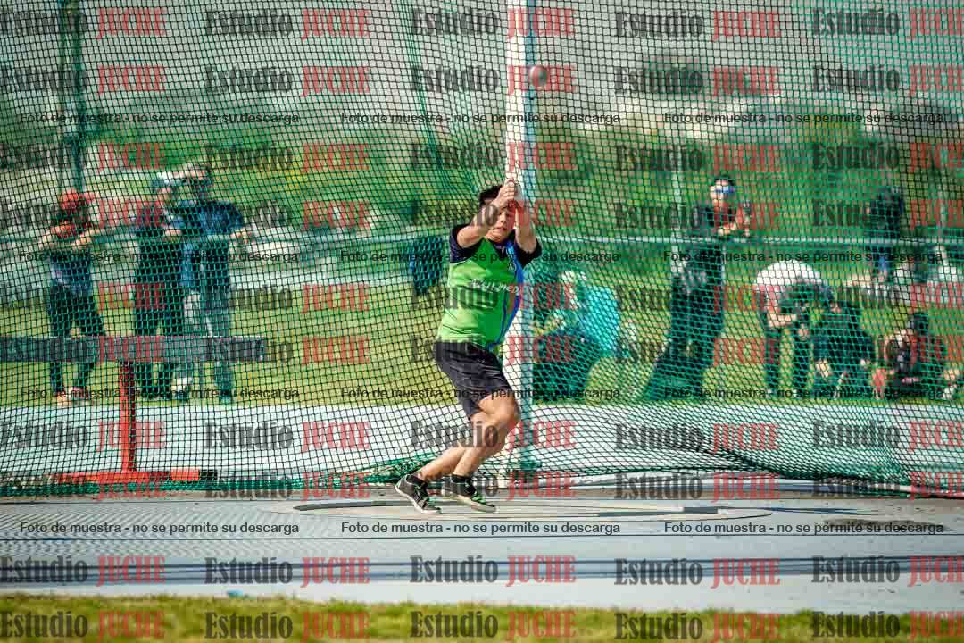 Fotos del lanzamiento de martillo de varones