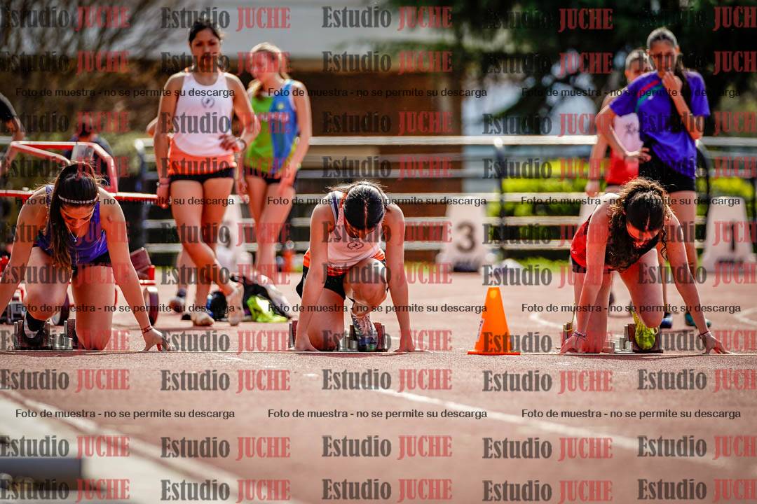 Fotos de los 80 m llanos de mujeres