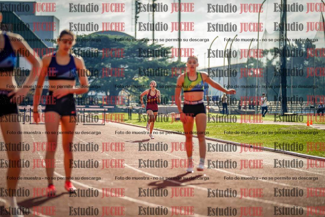Fotos de los 400 m con vallas de mujeres