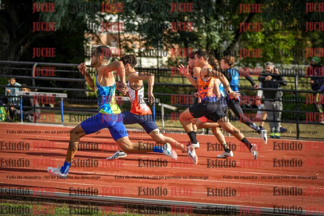 Fotos de los 100 m llanos de varones