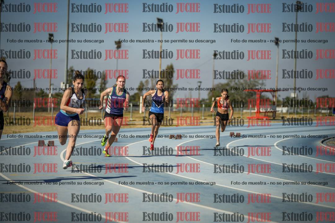 Fotos de los 200 m llanos de mujeres - combinadas 4