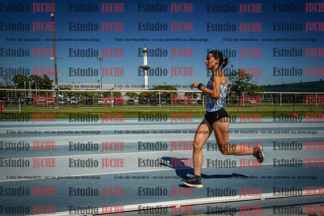 Fotos de los 5000 m de mujeres y varones - serie 2
