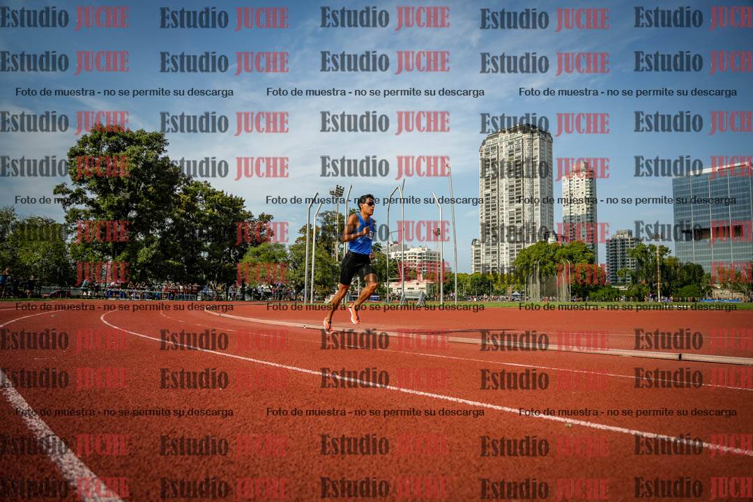 Fotos de los 3000 m llanos de varones