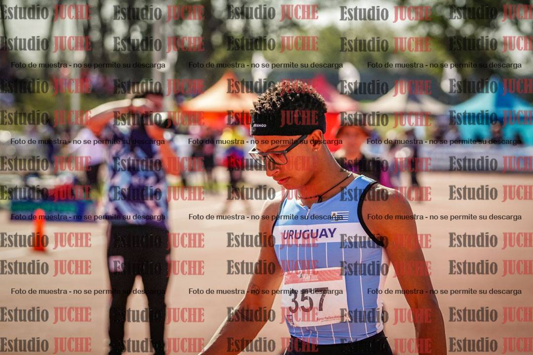 Fotos de los 400 m llanos de varones
