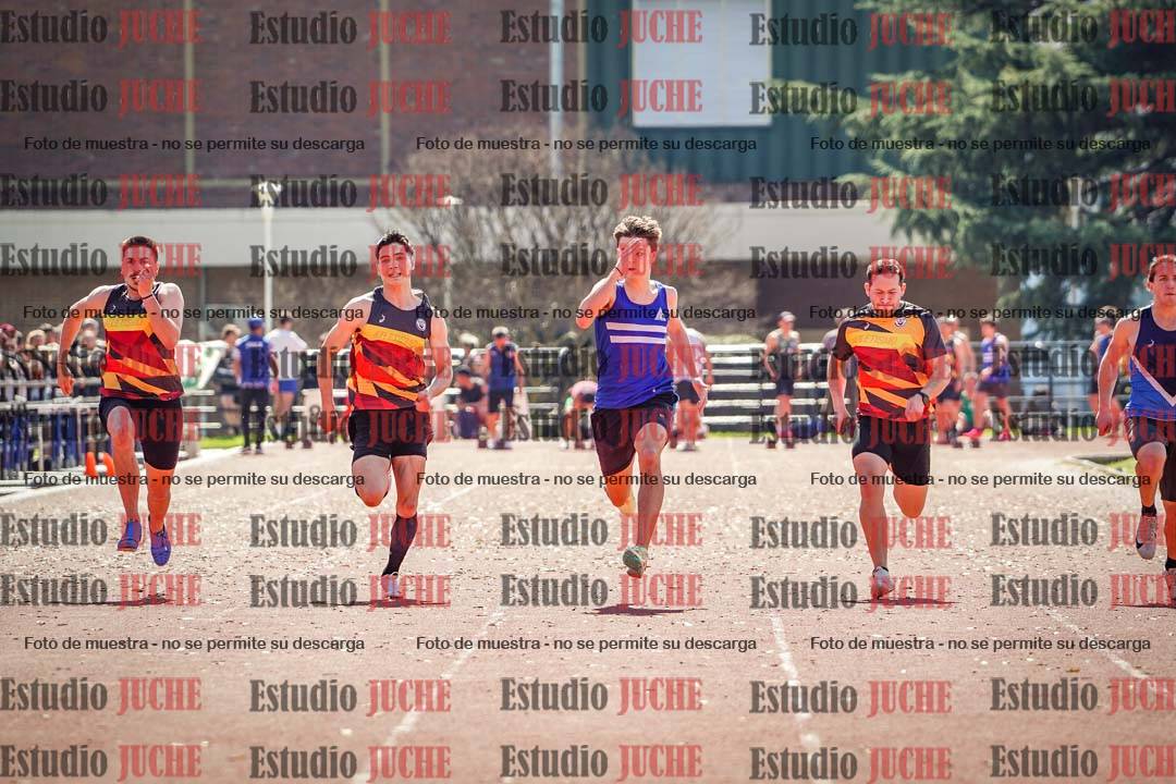 Fotos de los 100 m llanos de varones
