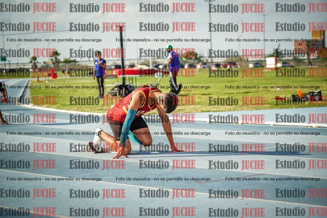 Fotos de los 400 m llanos de varones