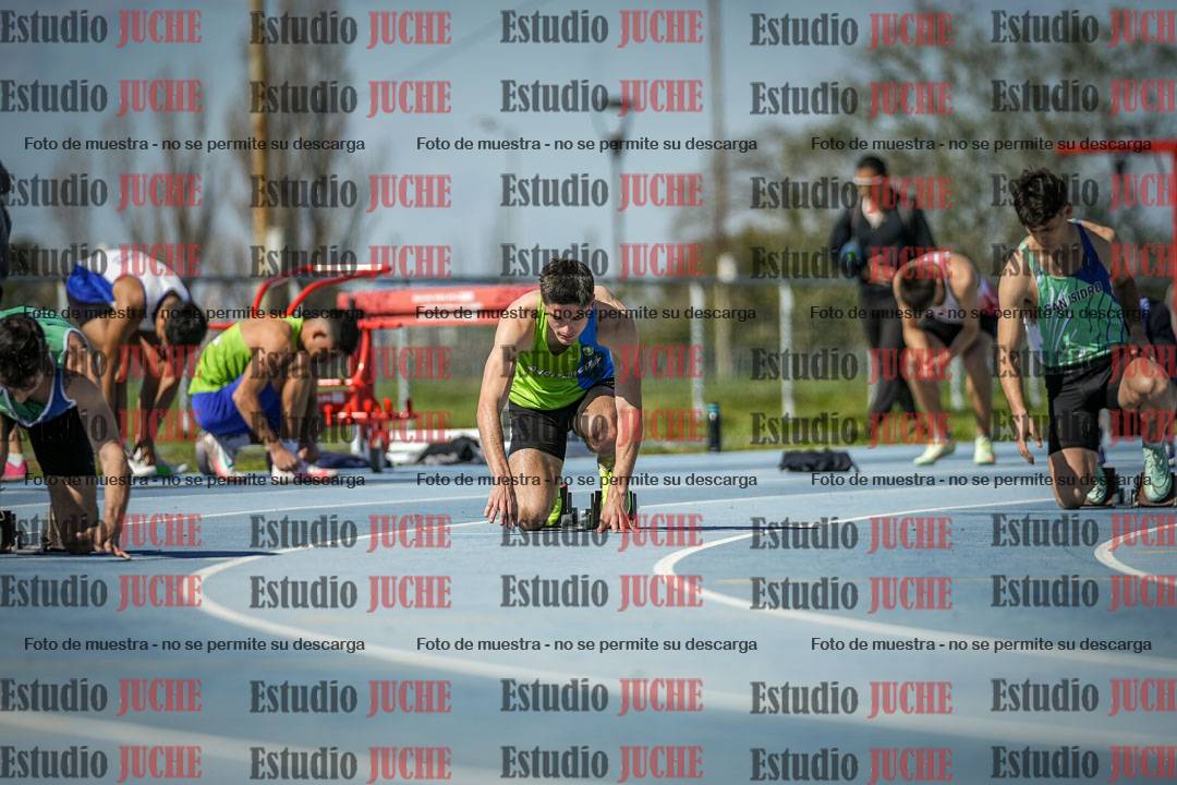Fotos de los 200 m llanos de varones