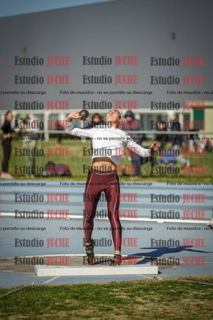Fotos del lanzamiento de bala de mujeres - heptatlón 3
