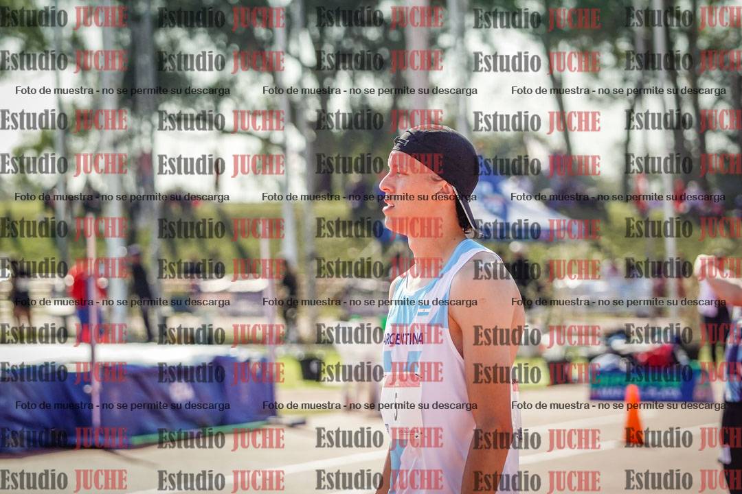 Fotos de los 400 m llanos de varones