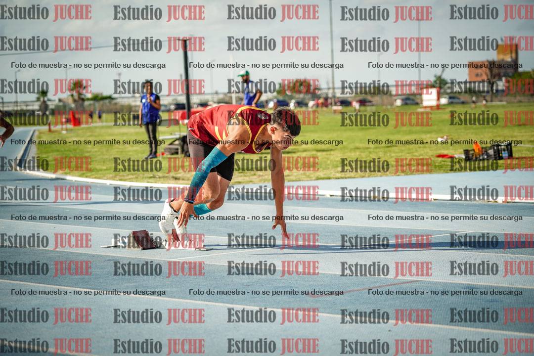 Fotos de los 400 m llanos de varones