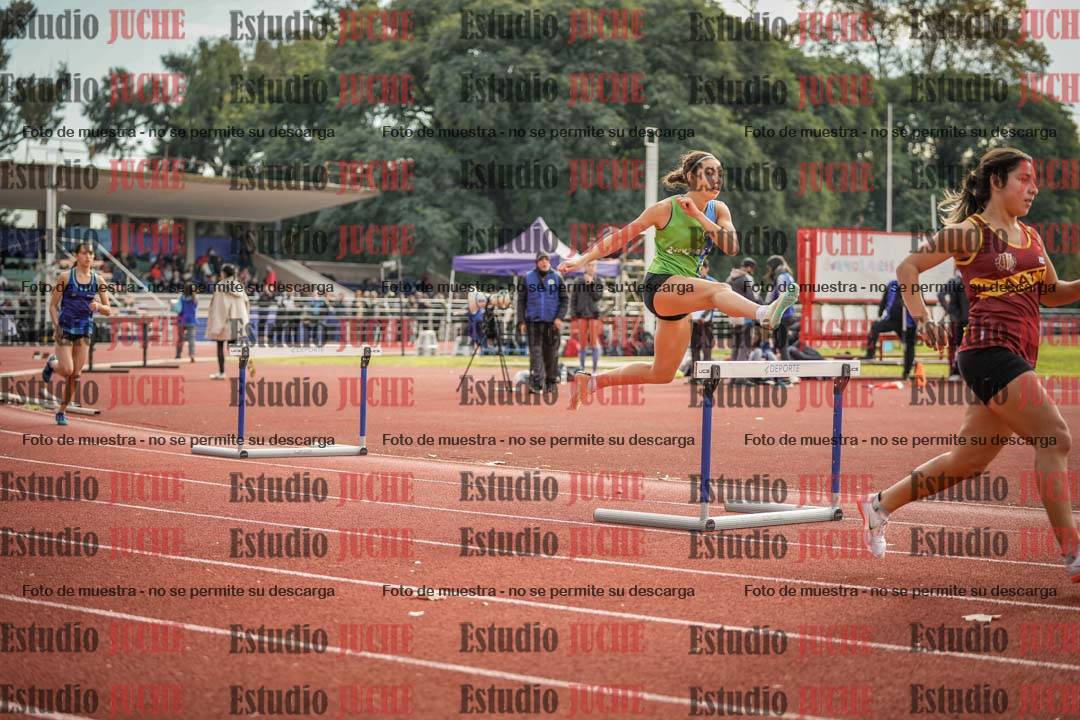Fotos de los 400 m con vallas de mujeres