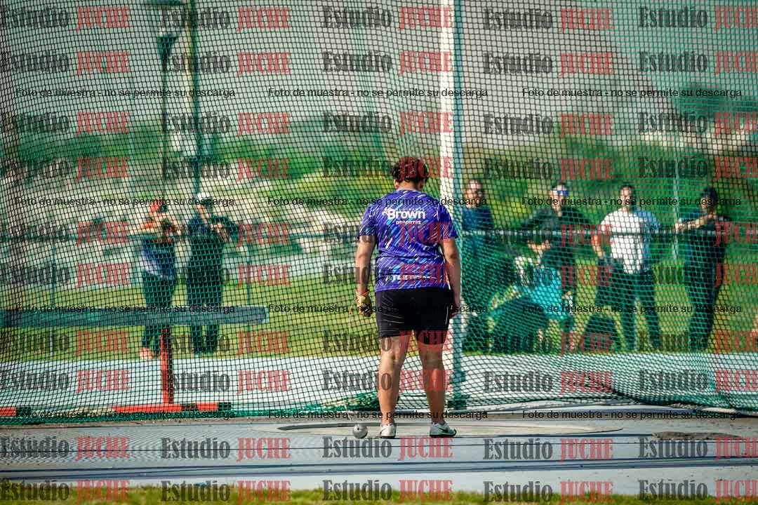 Fotos del lanzamiento de martillo de varones