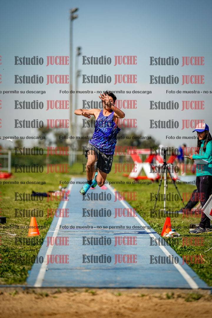 Fotos del salto triple de varones