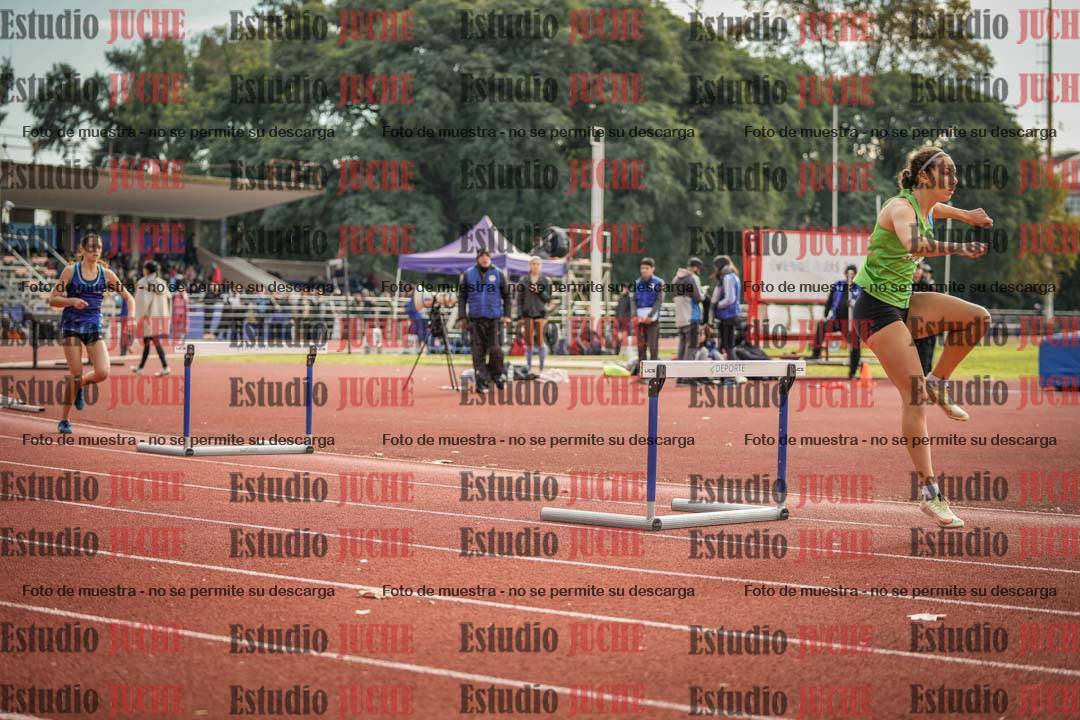 Fotos de los 400 m con vallas de mujeres