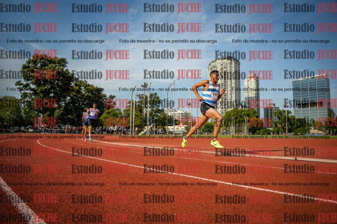 Fotos de los 3000 m llanos de varones
