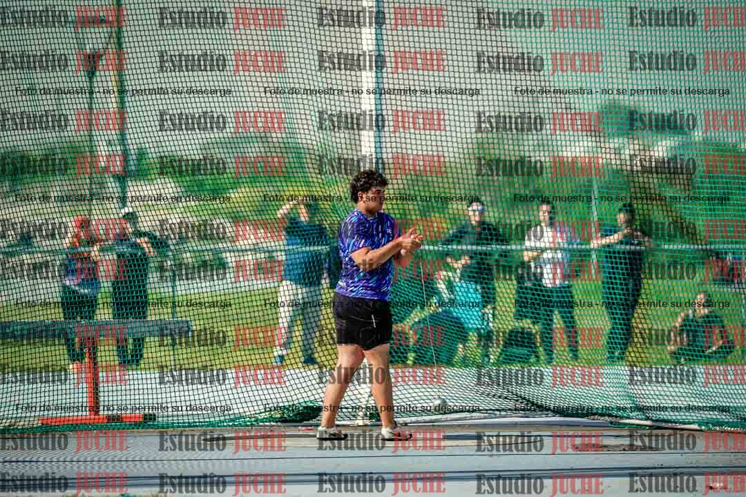 Fotos del lanzamiento de martillo de varones