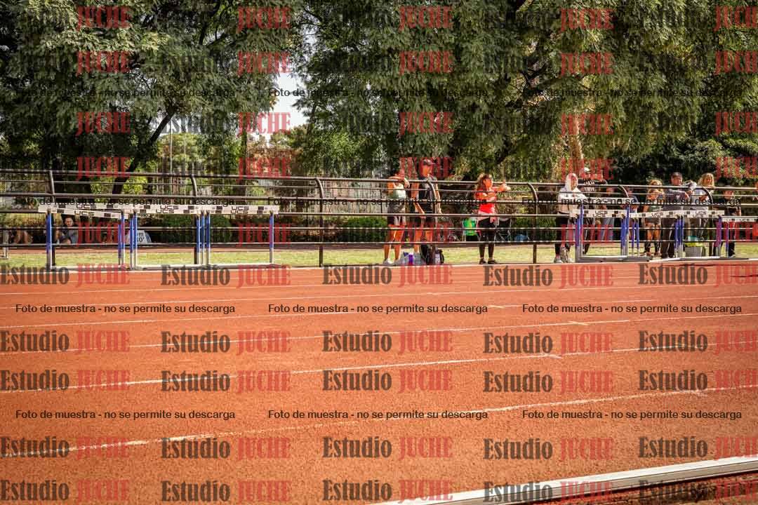 Fotos de los 100 m llanos de varones