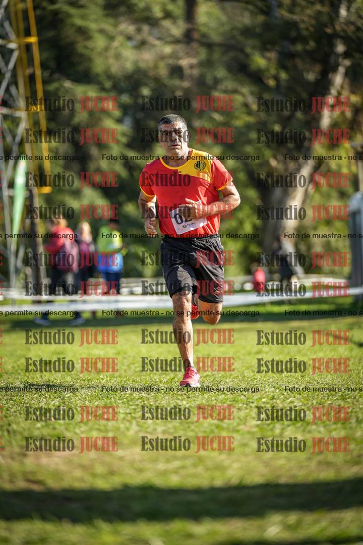 Fotos de la llegada del cross de 4000 m - varones