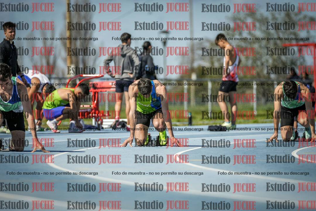 Fotos de los 200 m llanos de varones