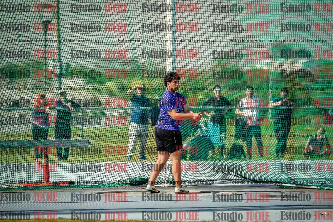 Fotos del lanzamiento de martillo de varones