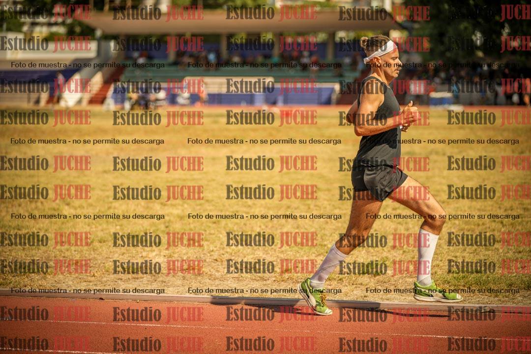 Fotos de los 3000 m llanos de varones