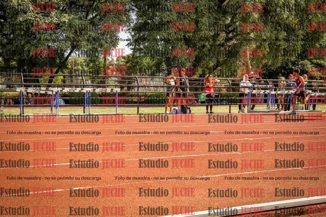 Fotos de los 100 m llanos de varones