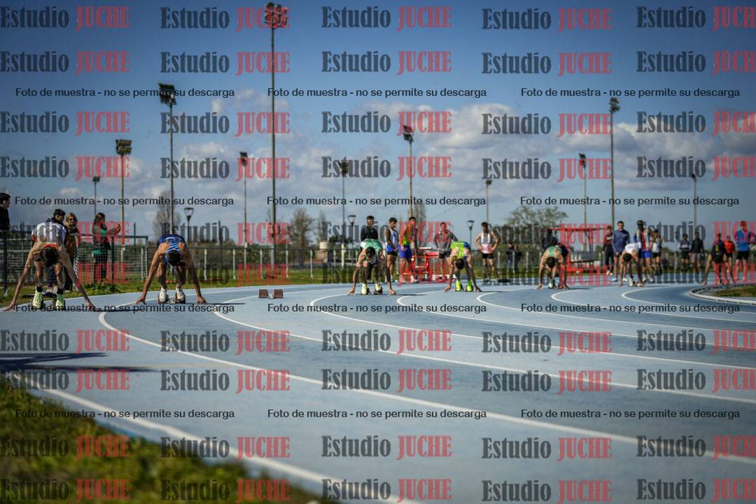Fotos de los 200 m llanos de varones
