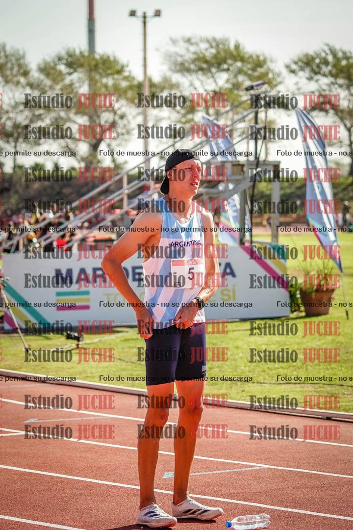 Fotos de los 400 m llanos de varones