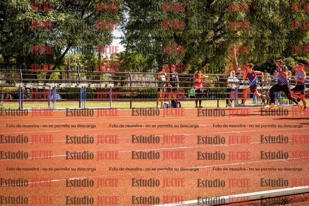 Fotos de los 100 m llanos de varones