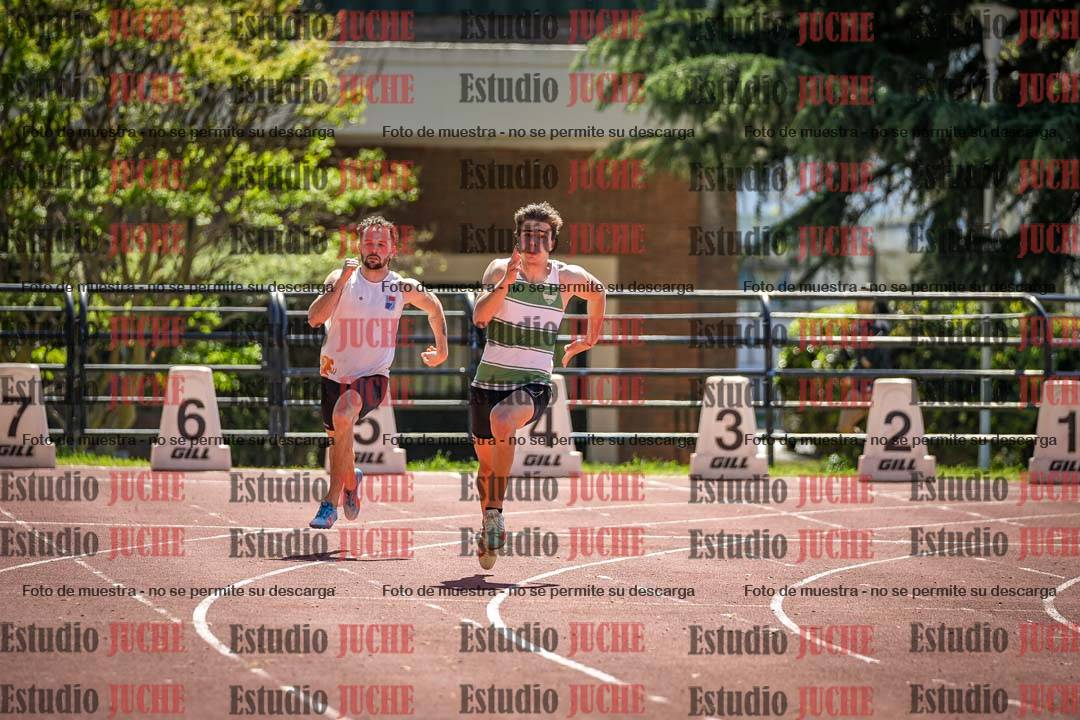 Fotos de los 200 m llanos de varones