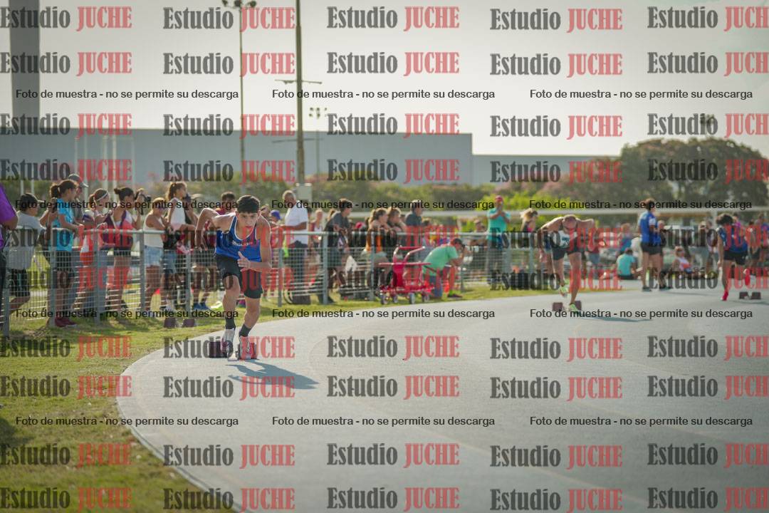 Fotos de los 400 m llanos de varones