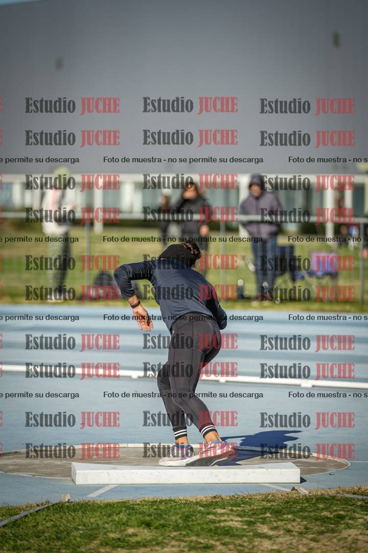 Fotos del lanzamiento de bala de mujeres - heptatlón 3