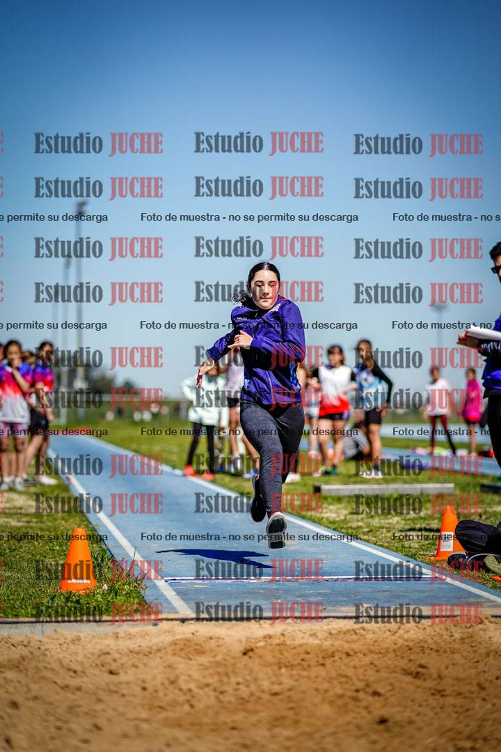 Fotos del salto en largo de mujeres - U15