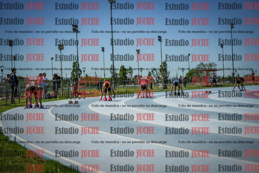 Fotos de los 200 m llanos de varones