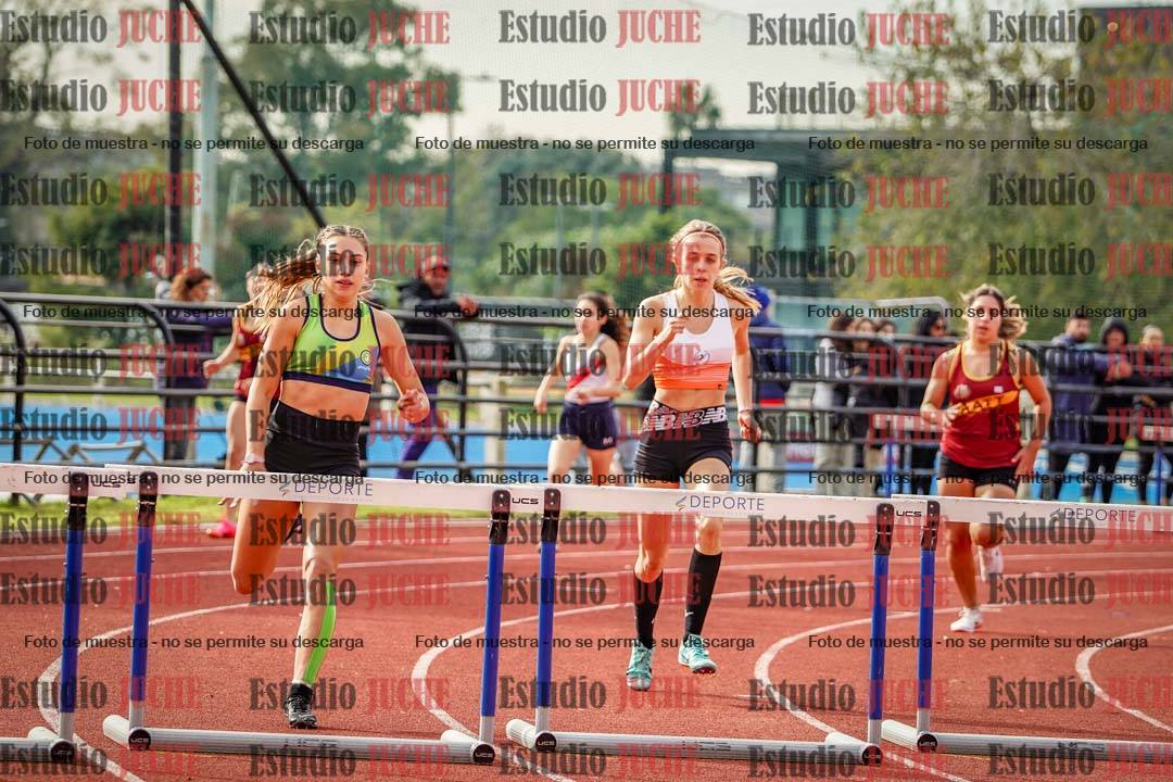 Fotos de los 400 m con vallas de mujeres
