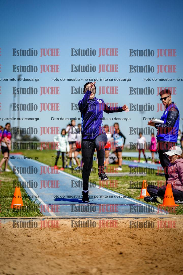 Fotos del salto en largo de mujeres - U15