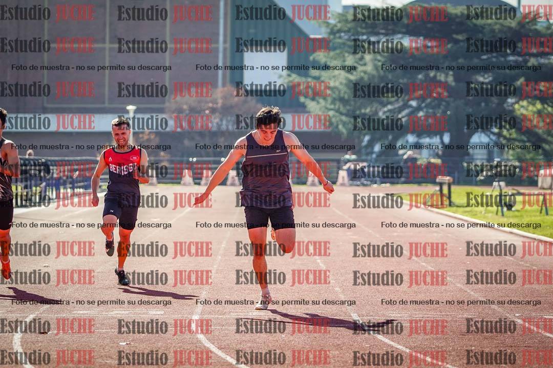 Fotos de los 200 m llanos de varones