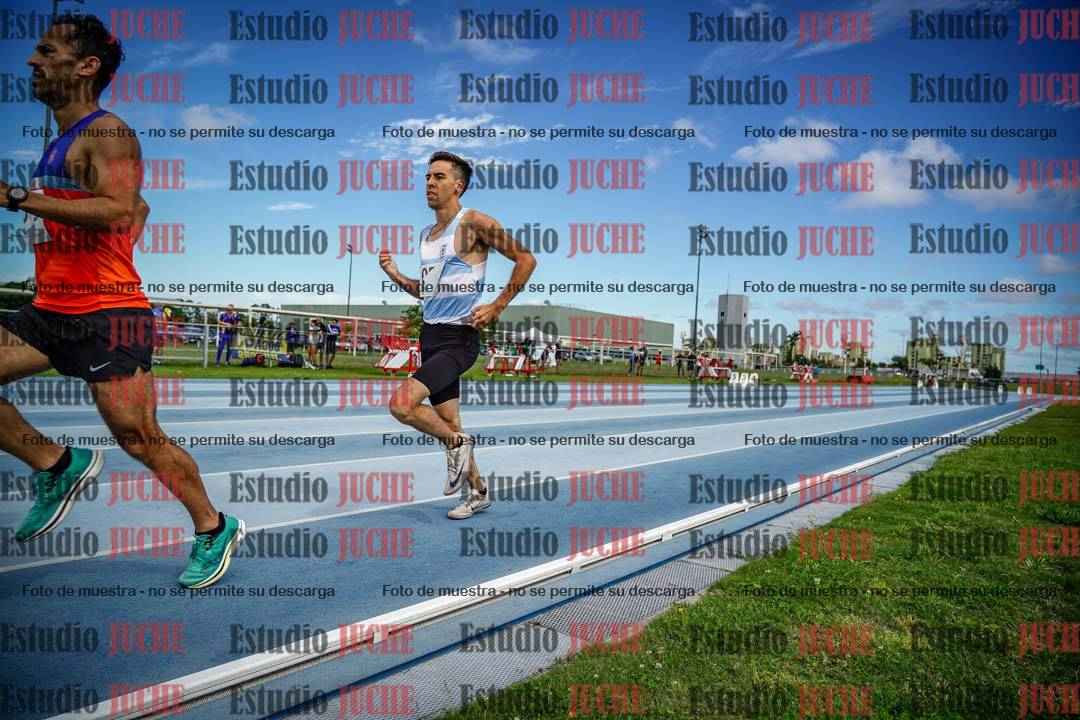 Fotos de los 1000 m llanos de varones